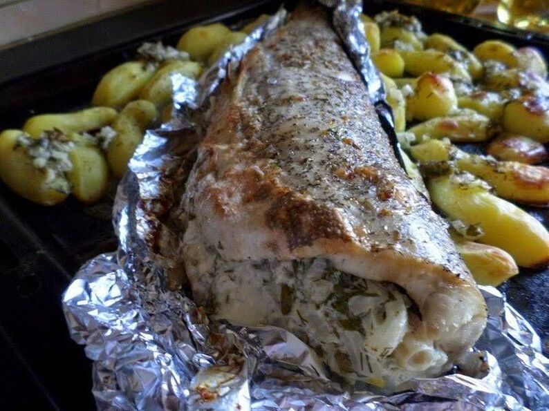 Baked fish with pancreatitis